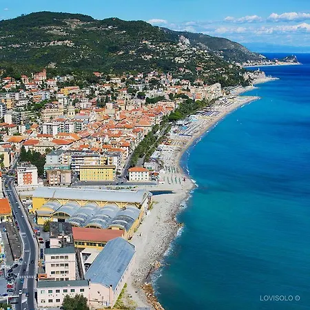 50 Metri Dal Mare Zona Pedonale 4° Piano No Ascensore Lägenhet *